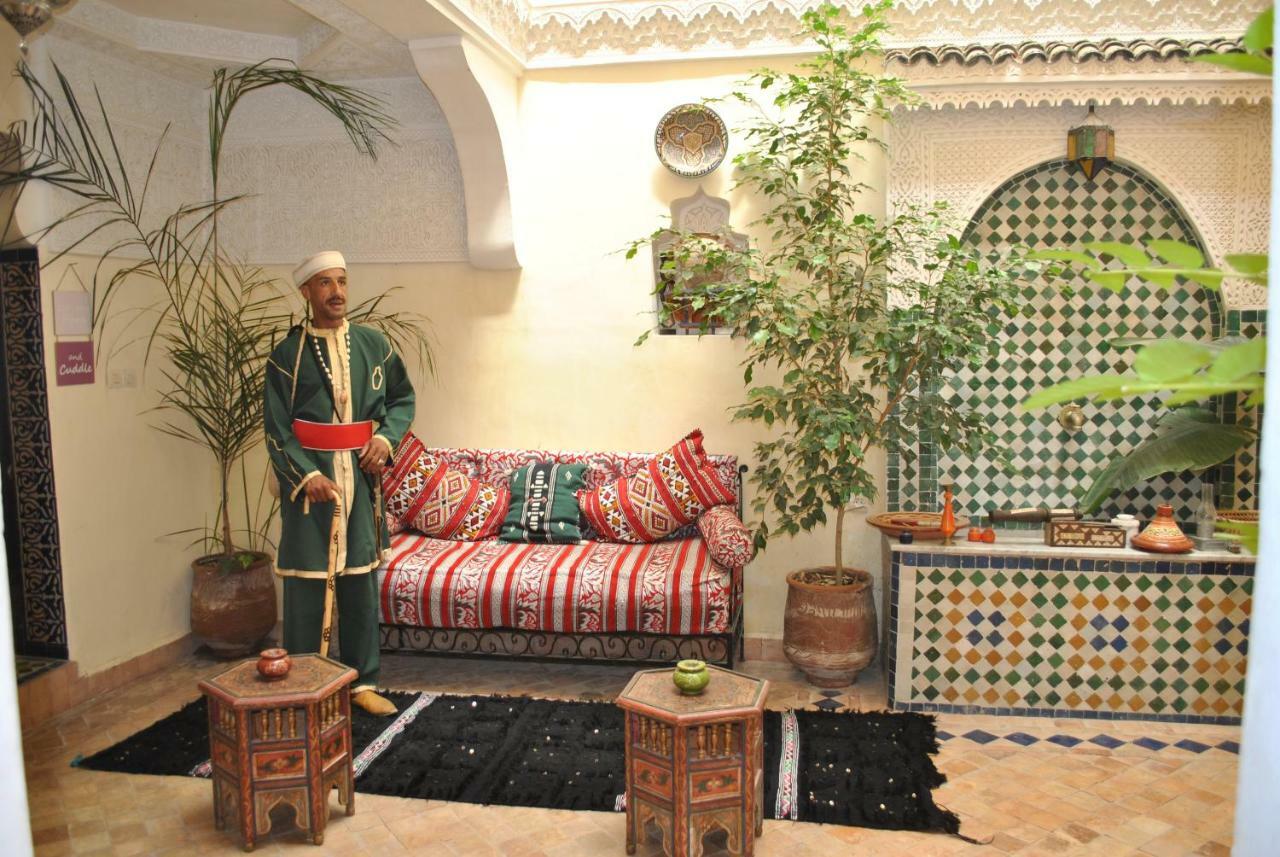Dar Mounadim Fès Extérieur photo